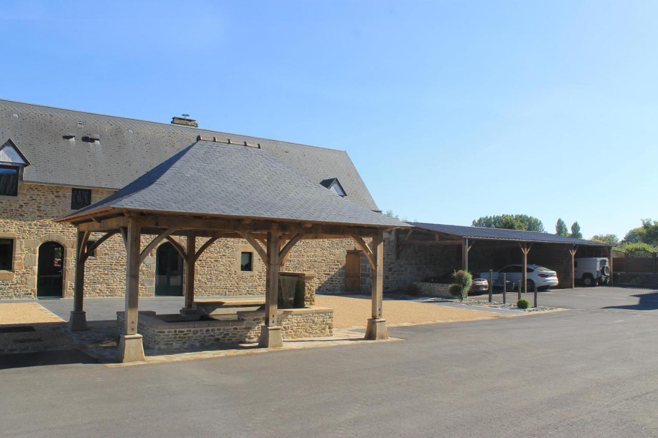 Domaine Du Jardin " Chambres D'Hotes " Saint-Jean-de-la-Haize Eksteriør bilde
